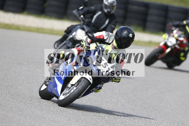 /Archiv-2024/17 01.05.2024 Speer Racing ADR/Schnuppertraining